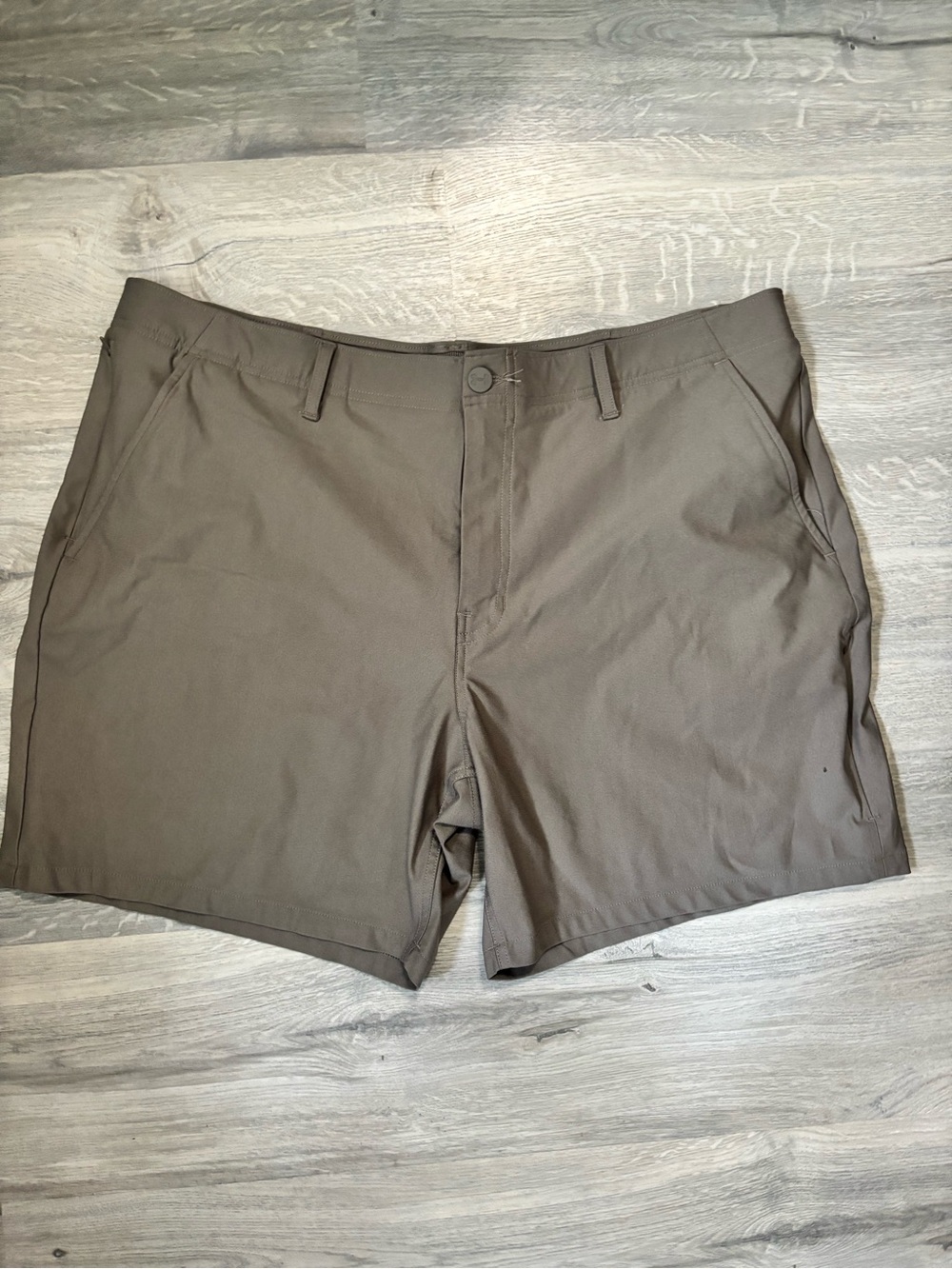 Under Armour Men's Casual Shorts - Size: 42